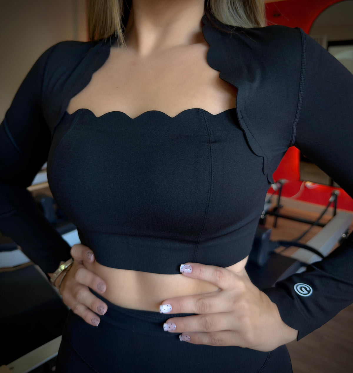 Scallop Top